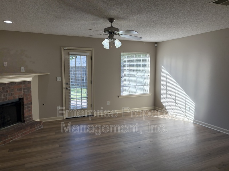 Photo 3 of 2731 Java Dr