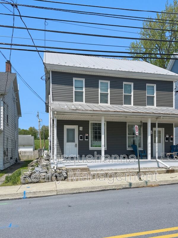 Hershey Condo: 171 E. Derry Road