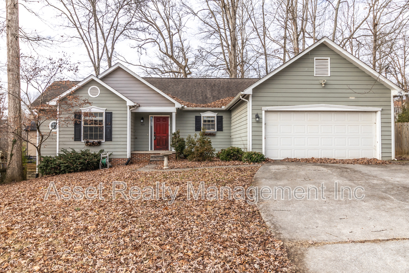Knoxville House: 1405 Wenlock Road