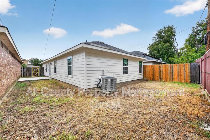 Main Rental Photo 19