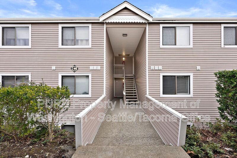 Tacoma Apartment: 6601 S 8th St