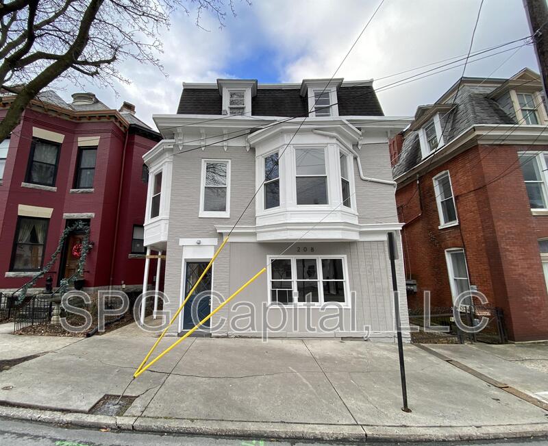 Waynesboro House: 208 West Main Street - B