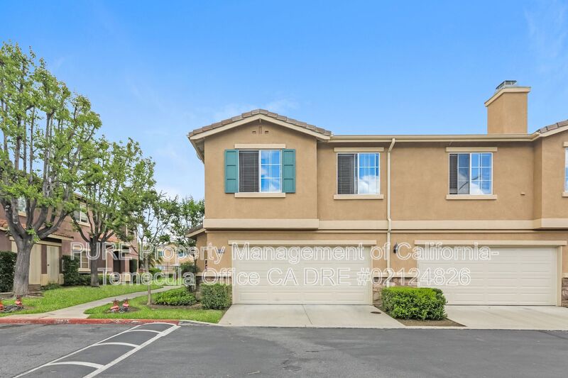 Murrieta House: 39875 Alpine Union