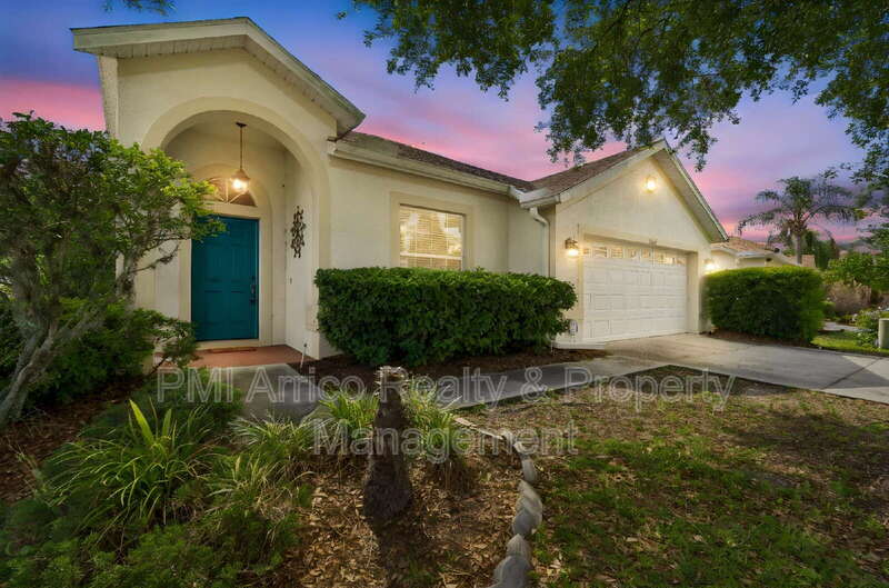 Wesley Chapel House: 4017 Langdrum Dr
