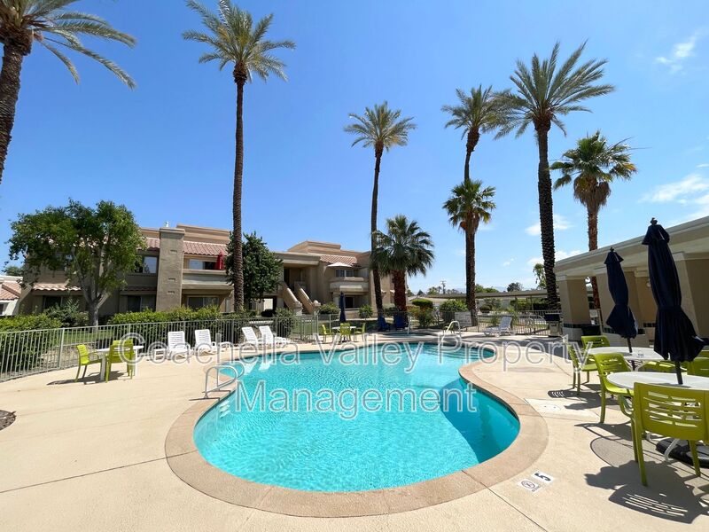 Palm Desert Condo: 74800 Sheryl Ave