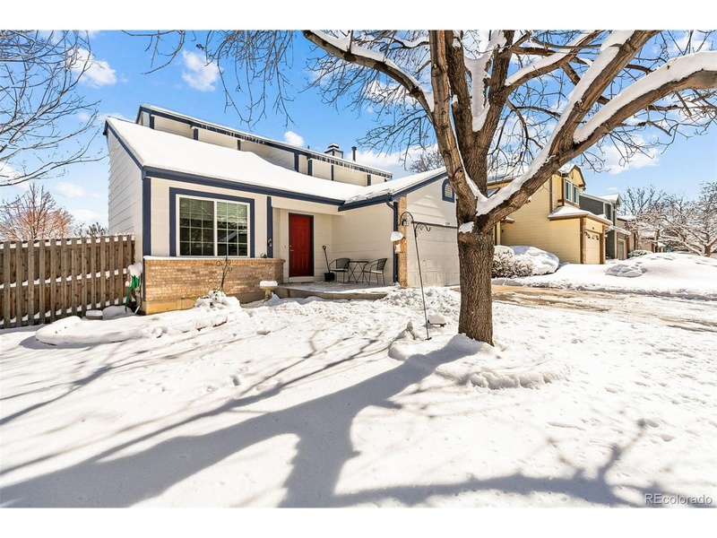 Littleton House: 5504 S Zang St