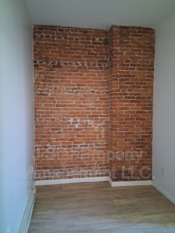 Reading Condo: 1030 Penn Street Reading PA 19602 - 3rd Floor