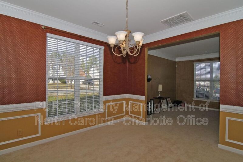 Charlotte House: 3904 Luthers Rock Court