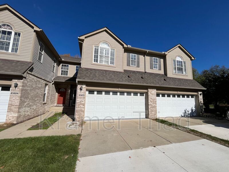 Canton House: 41472 Glade Road