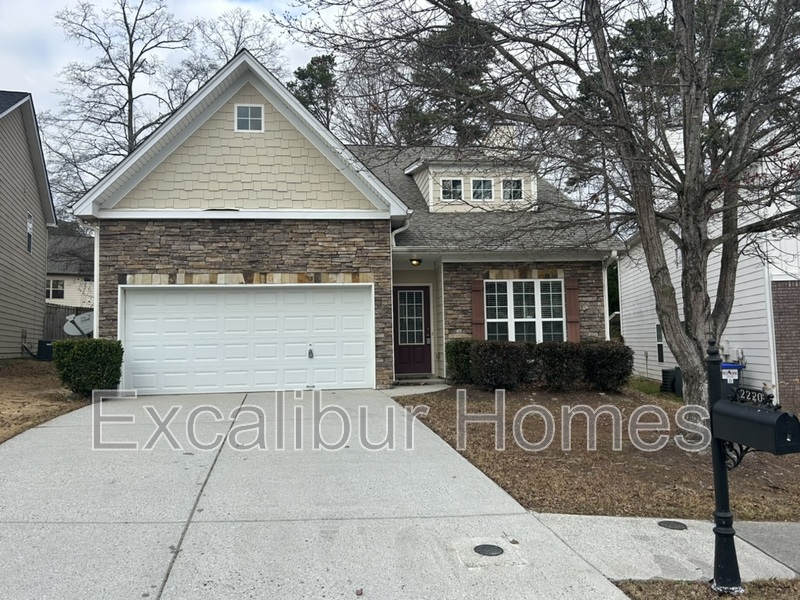 Buford House: 2220 Copper Trail Lane