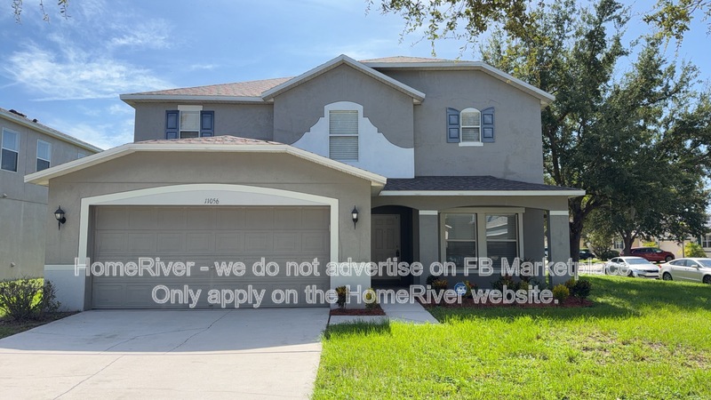 Riverview House: 11056 Golden Silence Dr