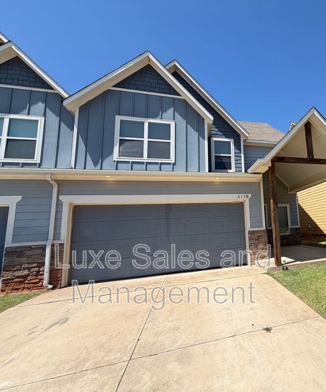 Edmond Condo: 613 NW 176th Street