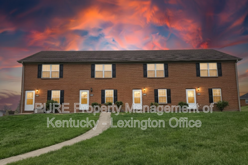 Harrodsburg Townhome: 520 Tomahawk Drive
