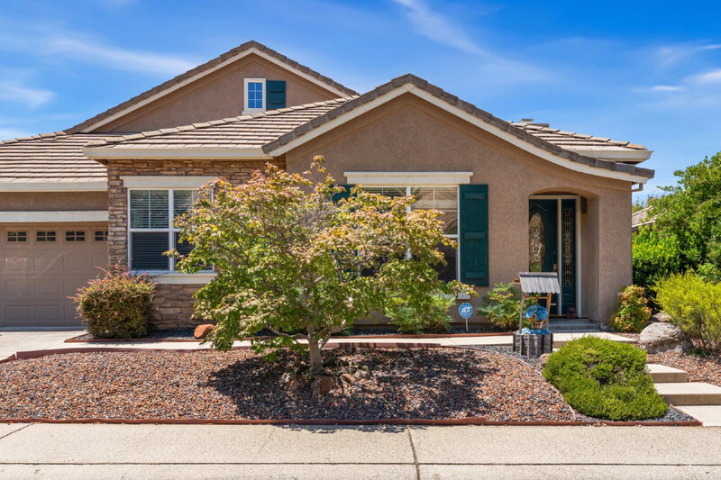 Folsom House: 1121 Galston Drive