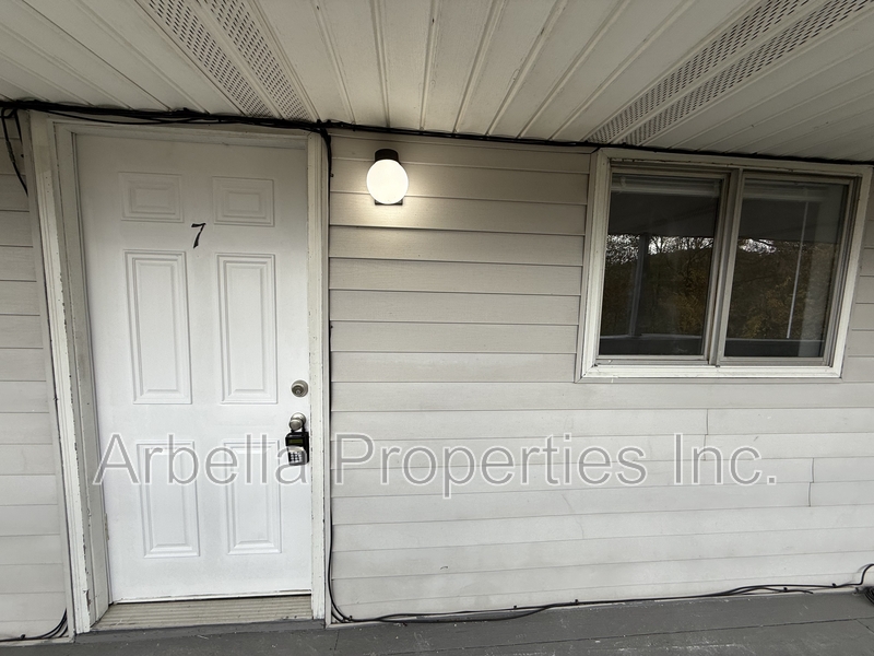 Fall Branch Condo: 1714 Highway 93