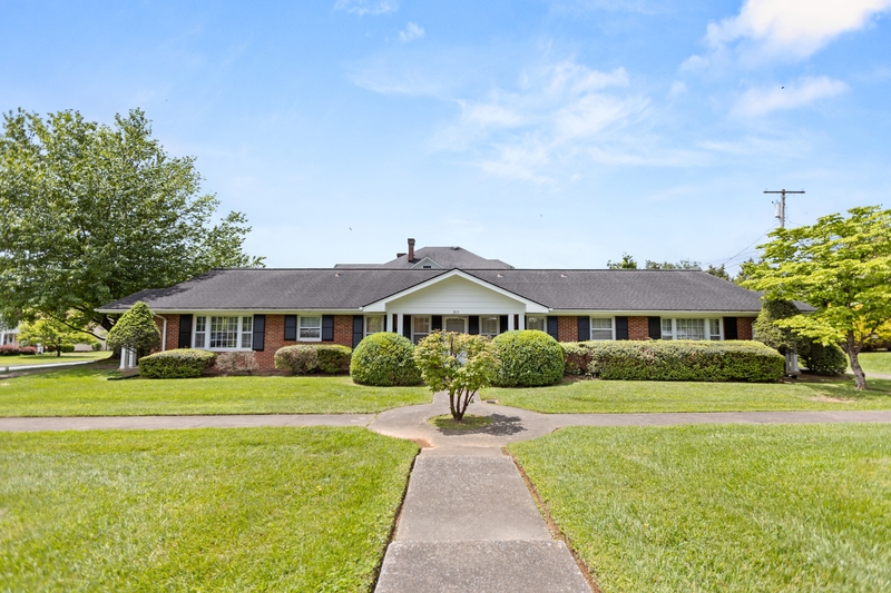 Johnson City Condo: 801-805 Lester Harris Road - 801