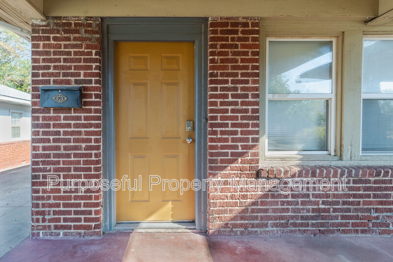 Oklahoma City House: 2313 Northwest 16th Street
