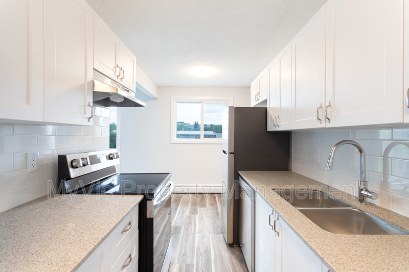 Edmonton Condo: 10629 114 Street