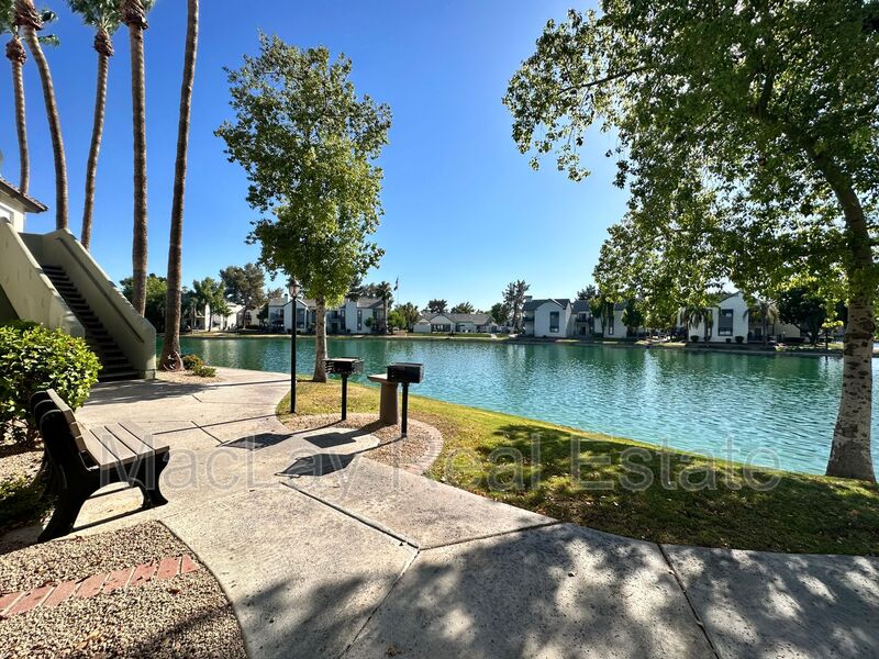 Chandler Condo: 1825 W. Ray Road