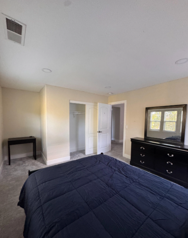 Sacramento Condo: 660 Greg Thatch Circle