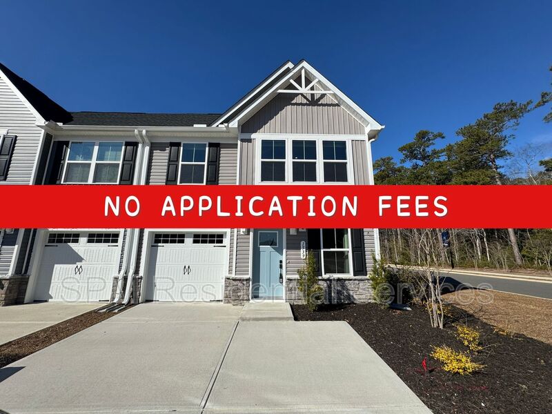 Bolivia House: 1539 Pine Log Trail NE
