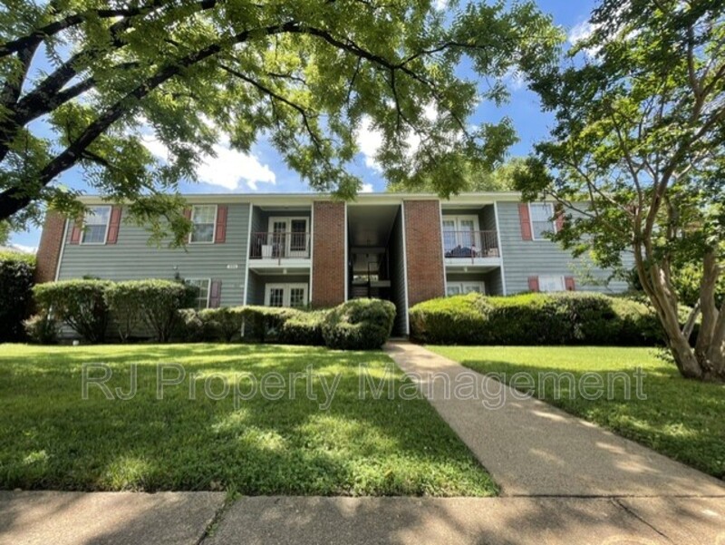 Memphis Condo: 595 Brister St