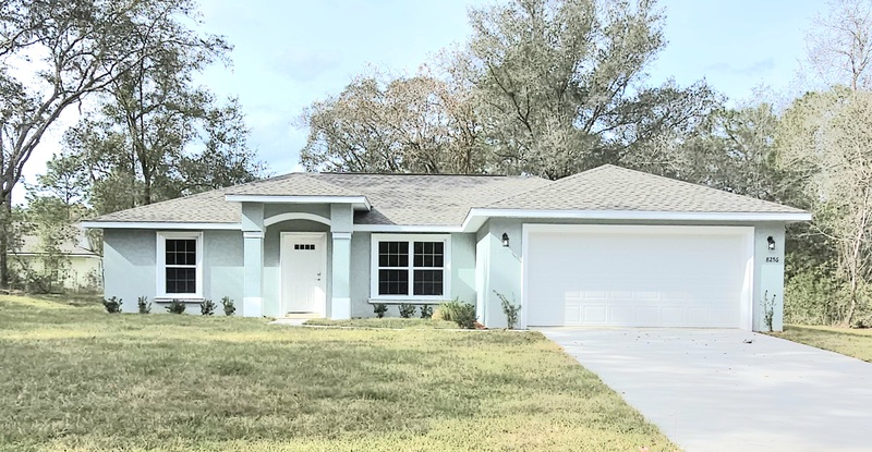 Citrus Springs House: 8256 N Galena Ave