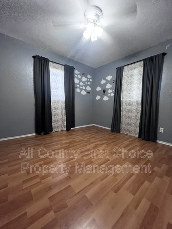 Main Rental Photo 9
