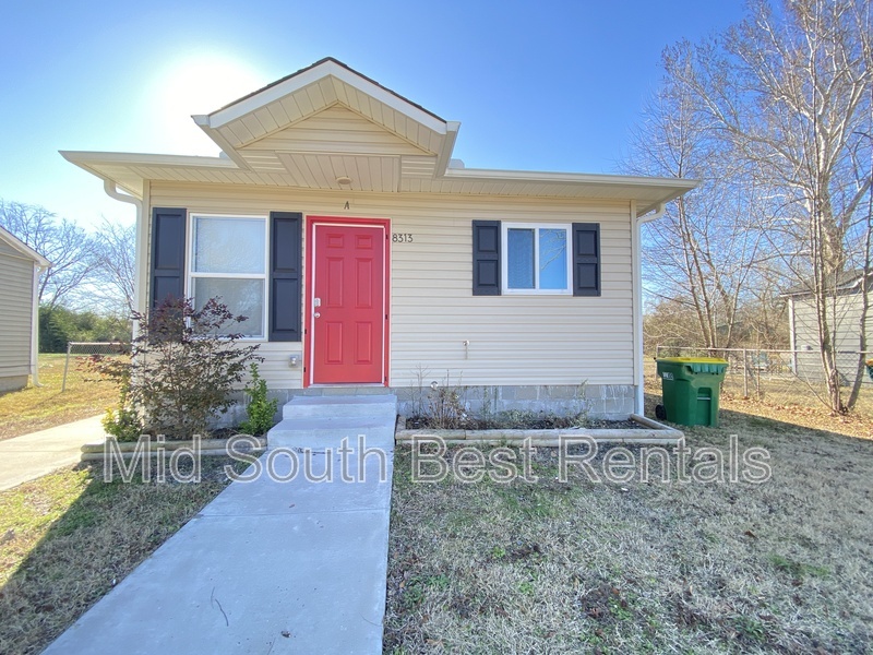North Little Rock House: 8313 1st St