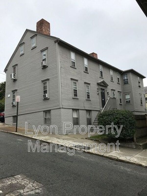 Providence Condo: 39 Bowen St
