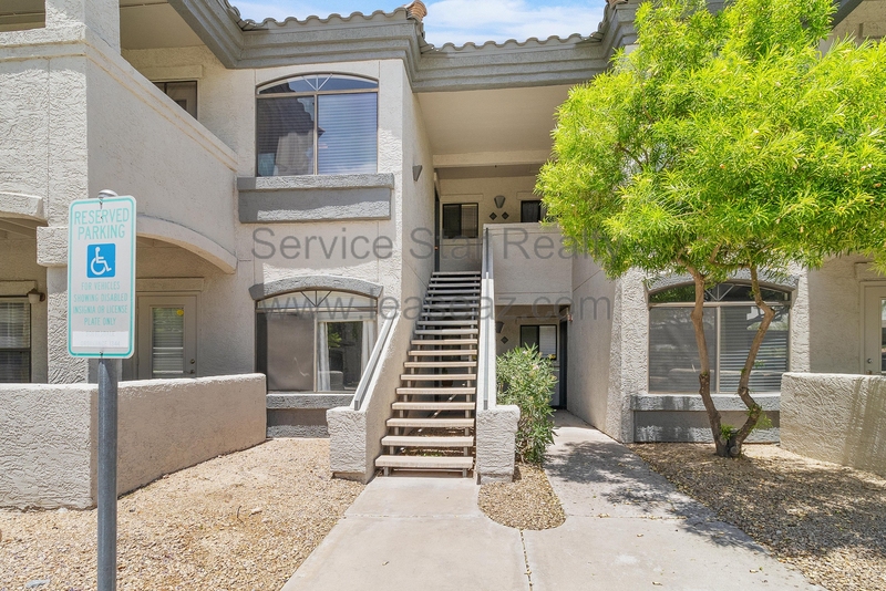 Scottsdale House: 15095 N Thompson Peak Pkwy