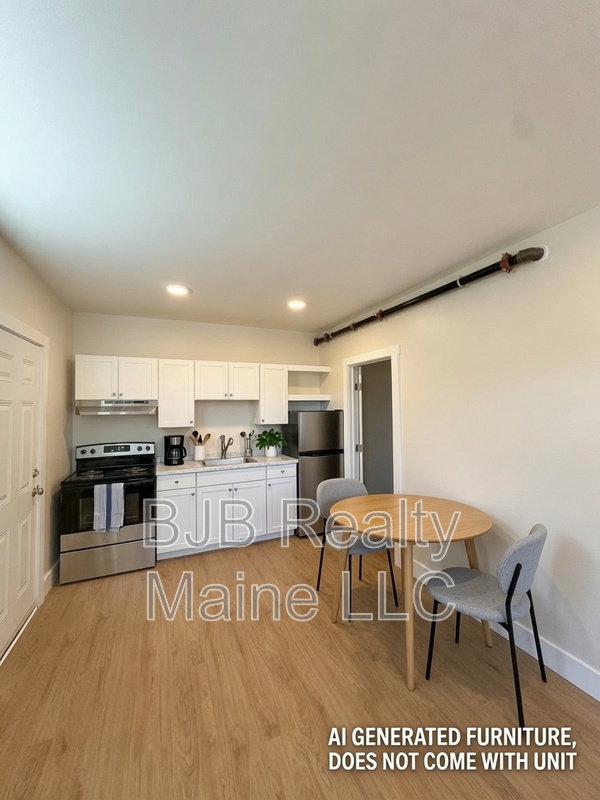 Portland Condo: 26 Revere Street