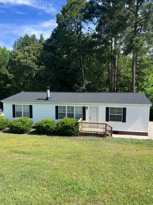Sanford House: 771 Deer View