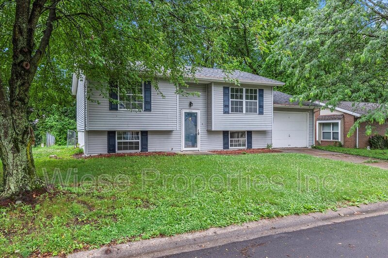 Springfield House: 5281 Buford Street