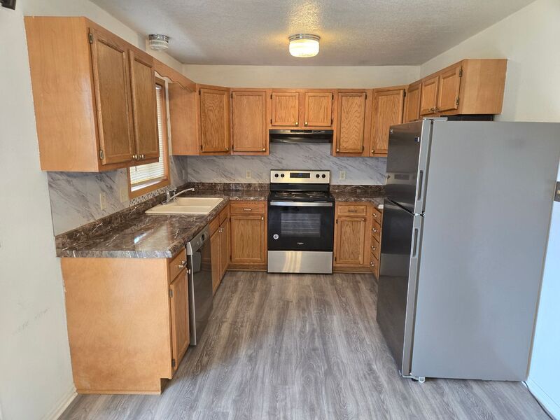 Brooklyn Park Condo: 7441 Brunswick Ave N