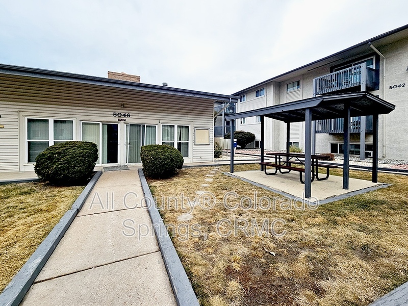 Colorado Springs Condo: 5030 El Camino Drive