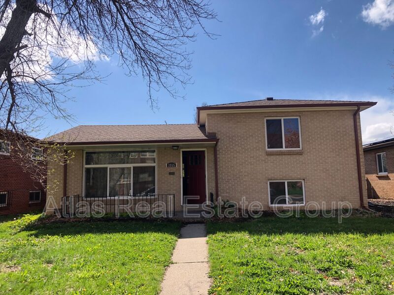 Request a Viewing for 3555 Jasmine Street Tenant Turner