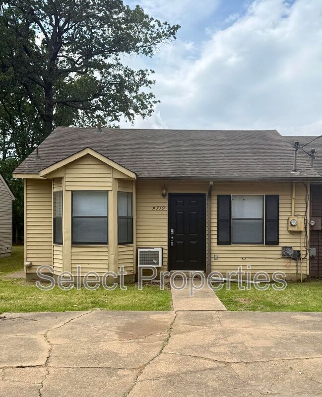 Jonesboro House: 4719 Samantha
