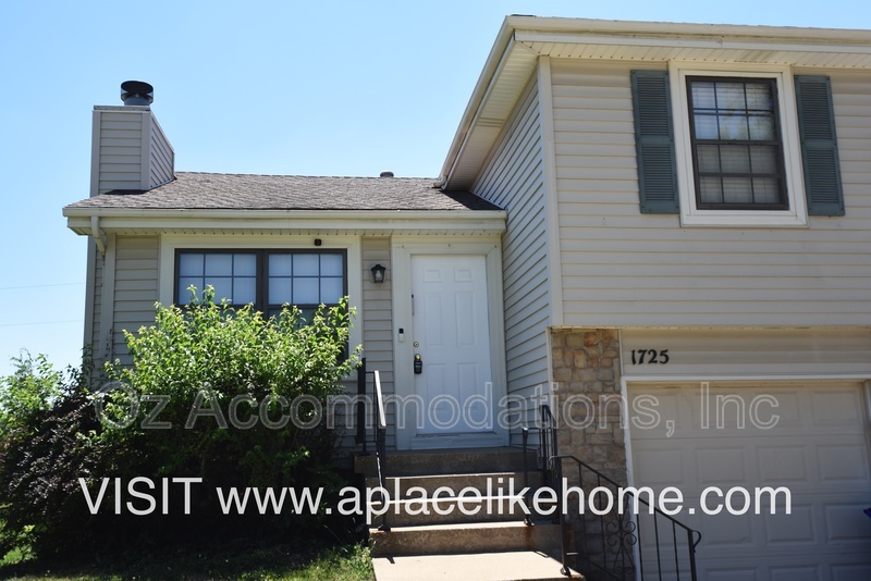 Olathe Condo: 1725 W Spruce St