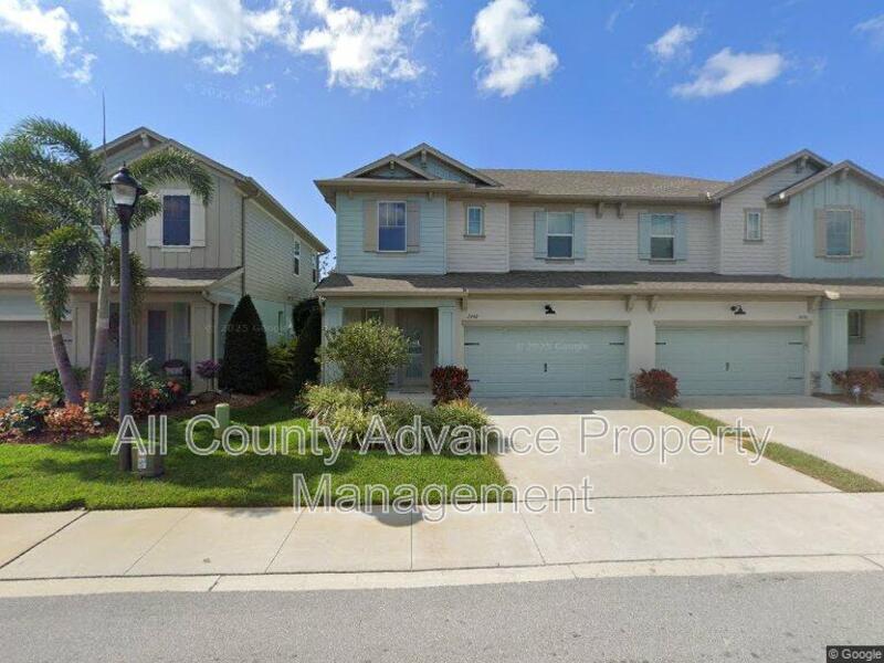 Clearwater House: 2268 Springlake Court