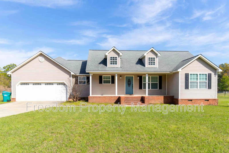 Lenox House: 1373 Darden Road
