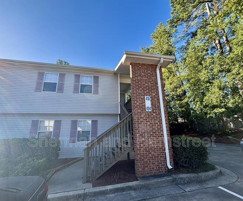 Evans Condo: 410 Commons Dr