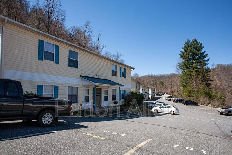 Cullowhee Condo: 109 Citadel Drive