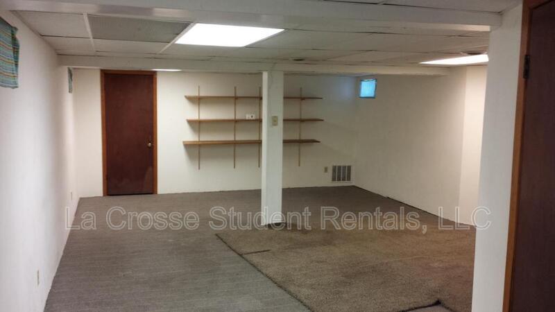 La Crosse House: 916 Vine Street