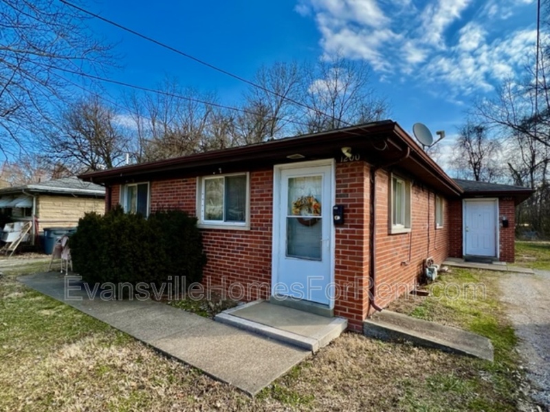 Evansville Condo: 1202 South Lombard Avenue -