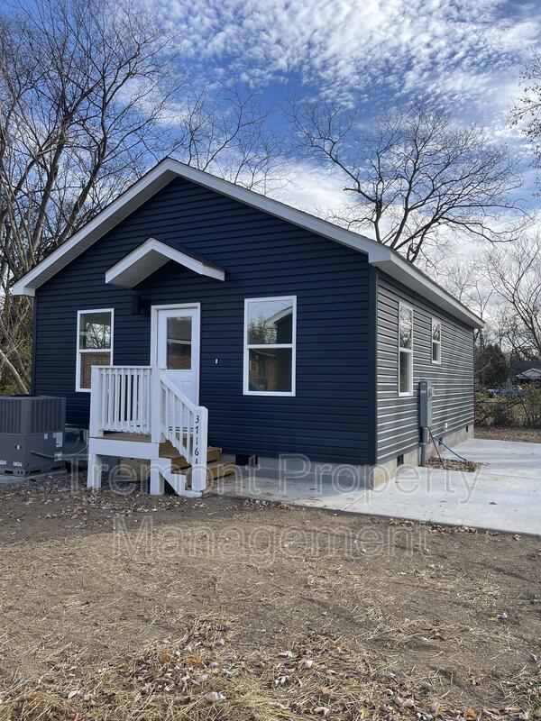 Chattanooga House: 3716 Central Ave Unit 102
