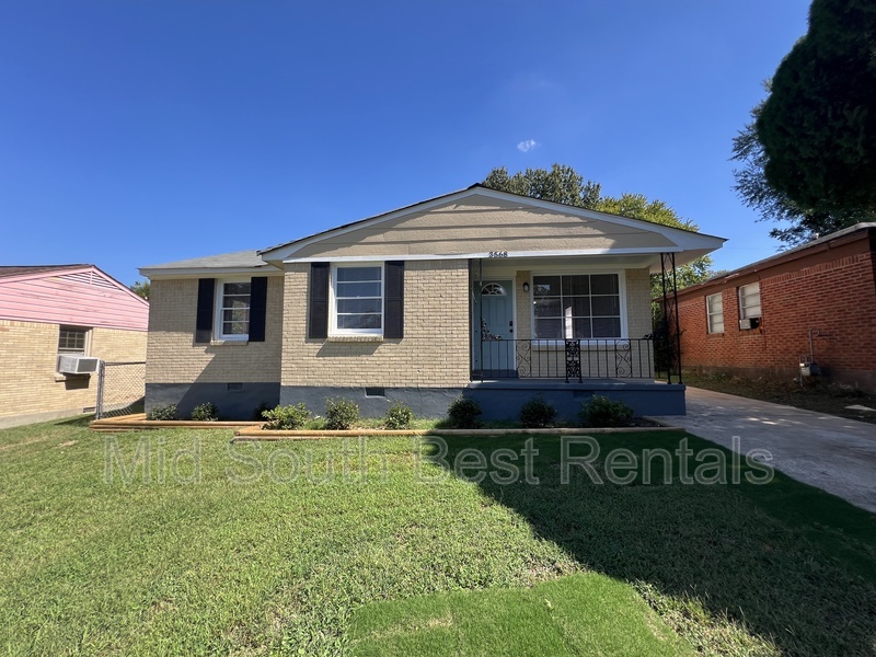 Memphis House: 3568 W Horn Lake Rd