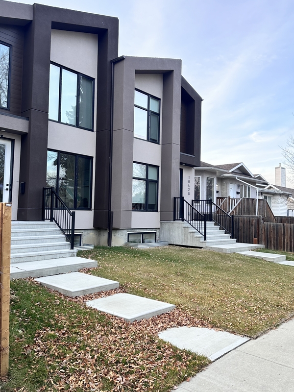 Edmonton House: 10428 147 St NWDownstairs