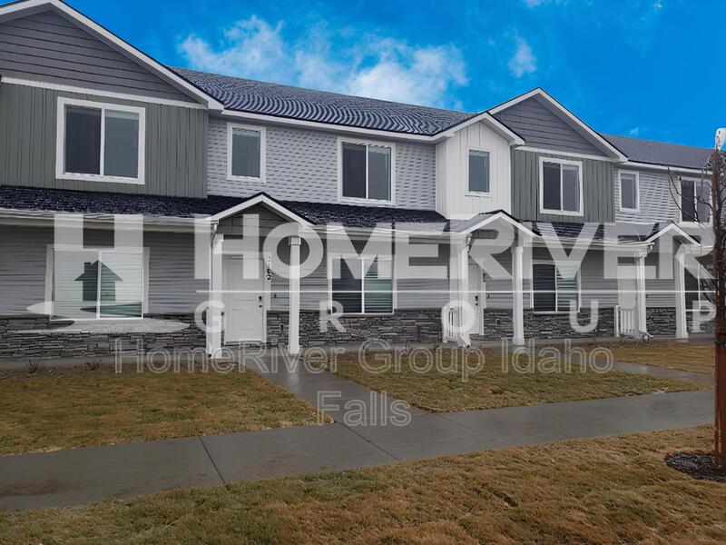 Rexburg Townhome: 651 S 2400 W