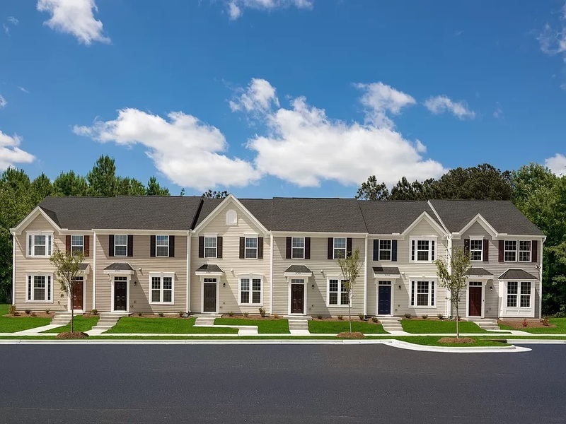 Richmond Townhome: 604 Rosedown Ln